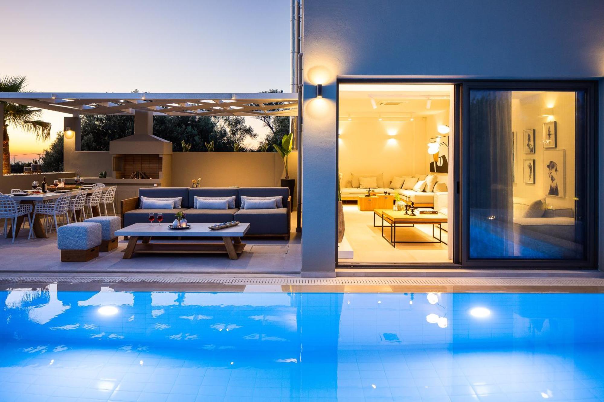 Vasilios Villa, With Pool, Gym & Close To Beach, By Thinkvilla Loutra Extérieur photo
