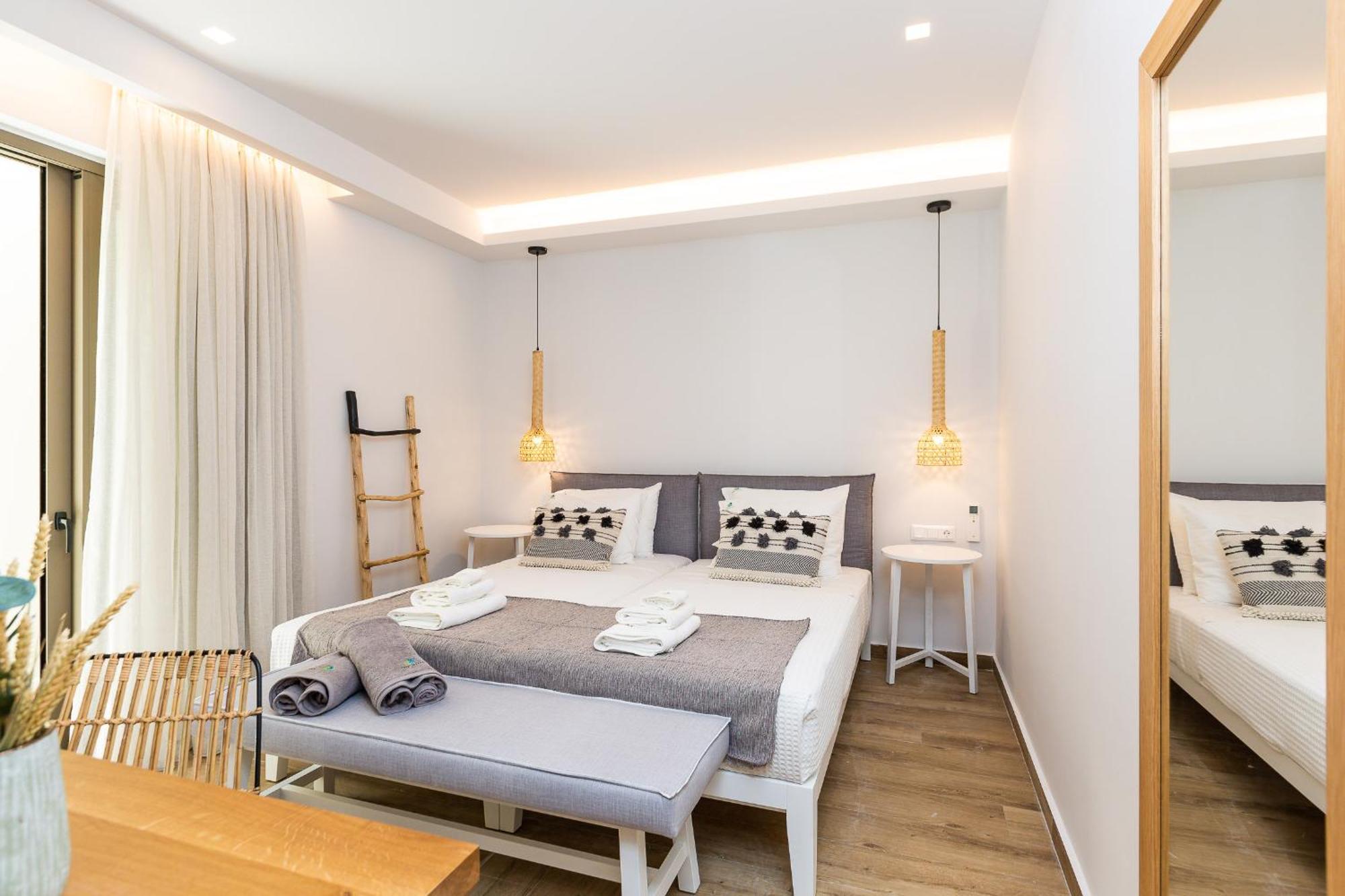 Vasilios Villa, With Pool, Gym & Close To Beach, By Thinkvilla Loutra Extérieur photo